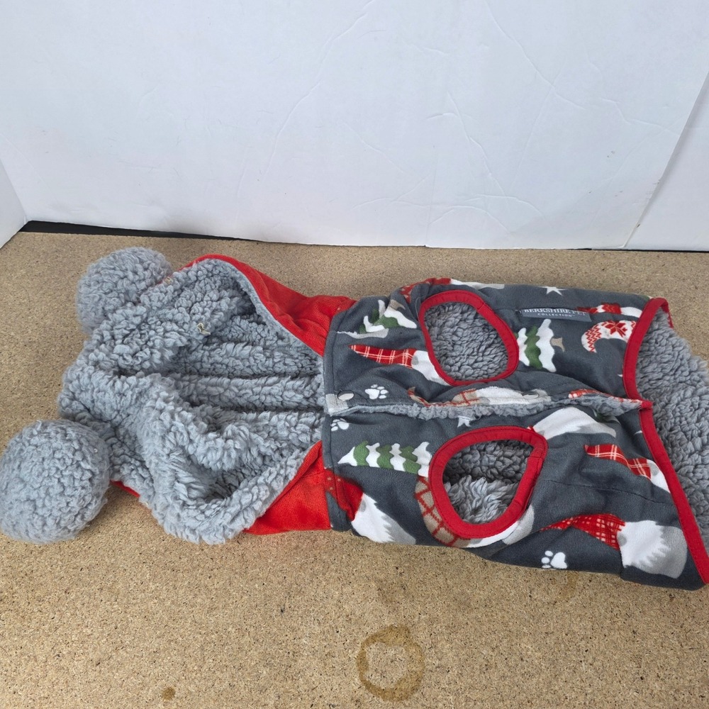 Berkshire Pet Collection XS Dog Hoodie Sherpa Lined Gnome Christmas Grey Red